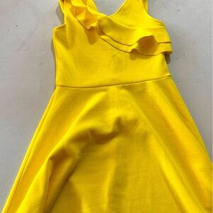 Girls dress size 8